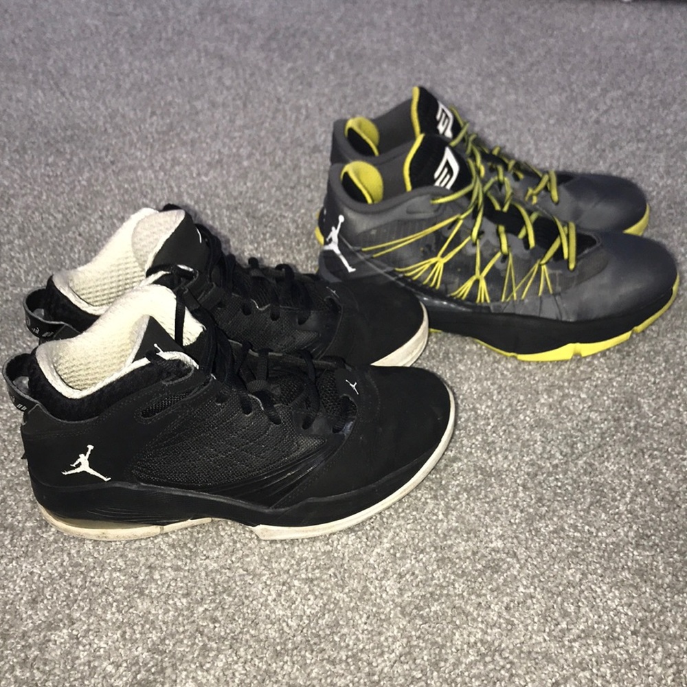 Jordan’s Y5.5 (sold together)